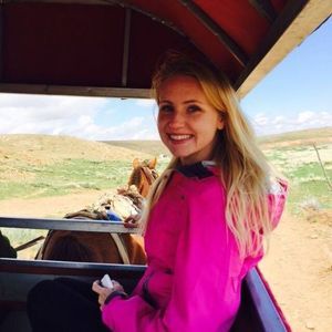 Meet your Posher, Megan